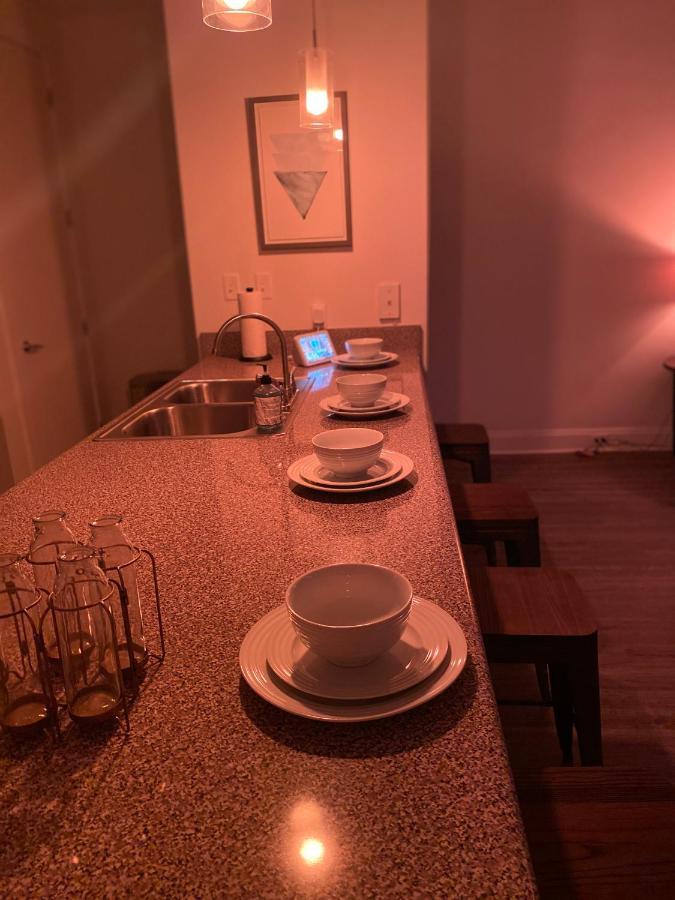 Industrial Smart Home Apartment In The Center Of Downtown Memphis Eksteriør billede