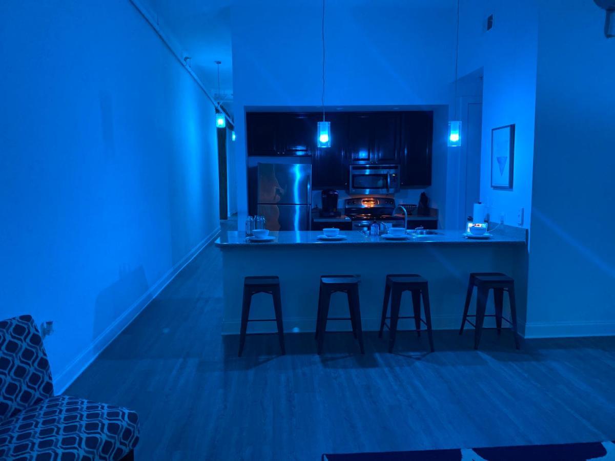 Industrial Smart Home Apartment In The Center Of Downtown Memphis Eksteriør billede